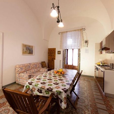 Casa Vacanza La Stradella Ostuni Exteriör bild
