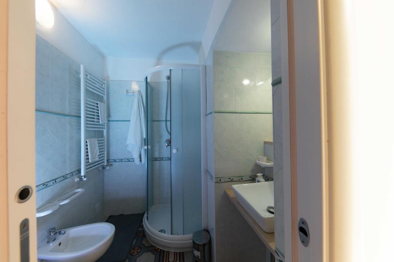 Casa Vacanza La Stradella Ostuni Exteriör bild